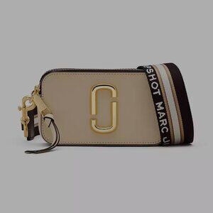 Marc Jacobs- The Snapshot Crossbody Bag